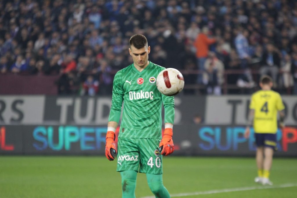 Fenerbahce: Livakovic verletzt sich direkt nach Comeback wieder und fällt länger aus