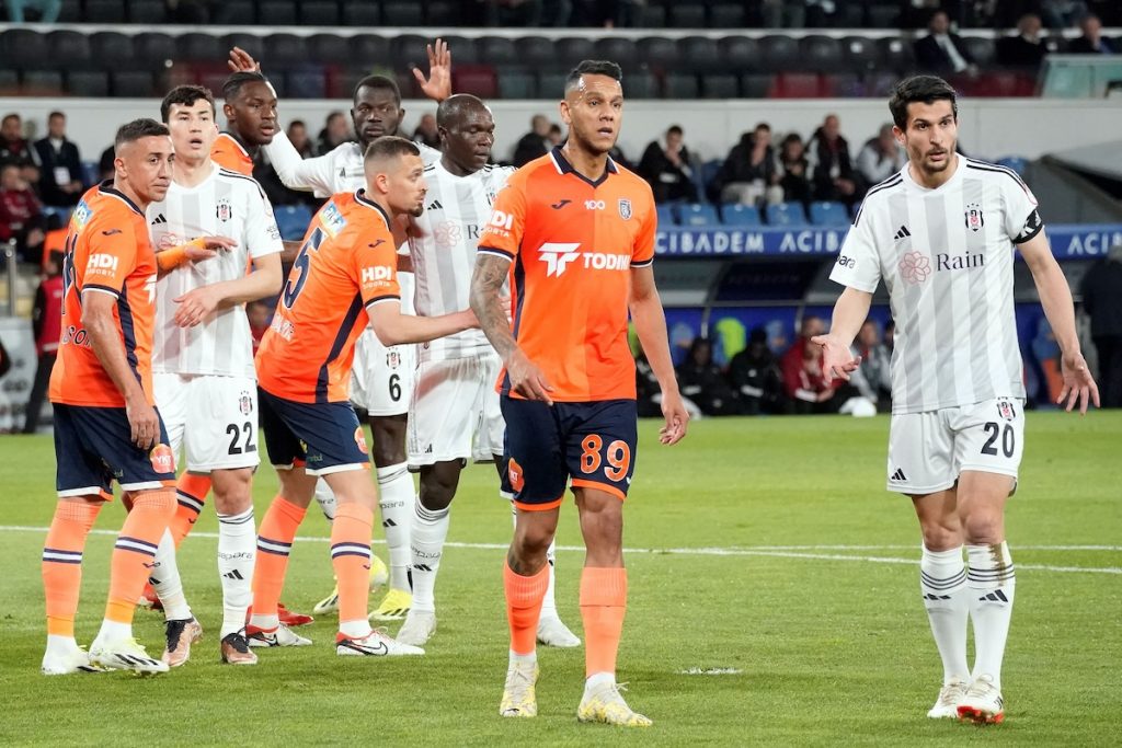 Besiktas patzt erneut und verspielt Sieg gegen Basaksehir in der Nachspielzeit