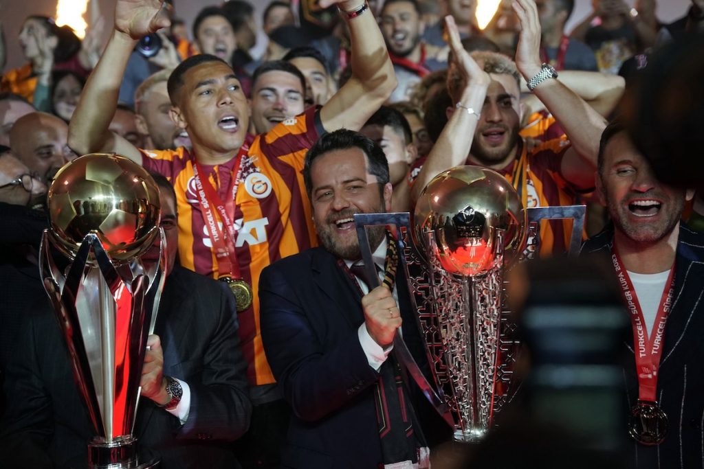Galatasaray: Trotz Özbek-Aussagen – Timur wohl vor Abschied