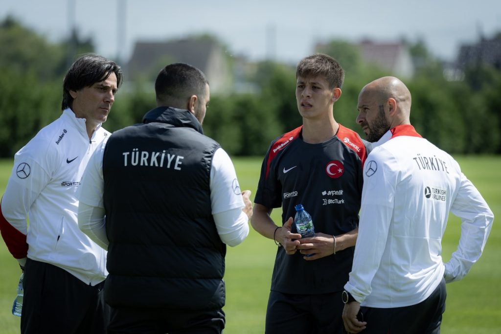 Türkei-Trainer Montella spricht über Zustand der verletzten Yüksek und Kahveci und Rolle von Güler