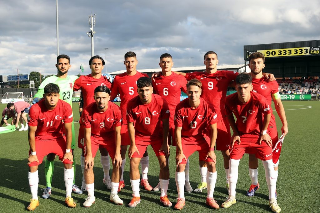 U19-EM: Türkei erzielt Last-Minute-Ausgleich gegen Spanien