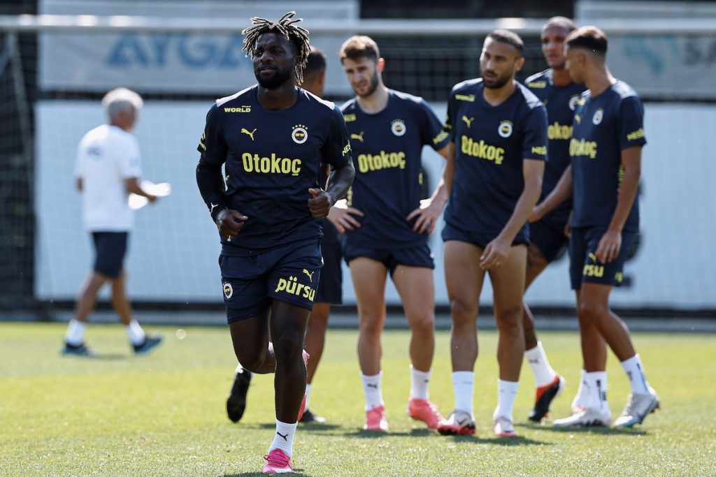 Mourinho mahnt Maximin maximal ab – Portugiese mit harter Kritik