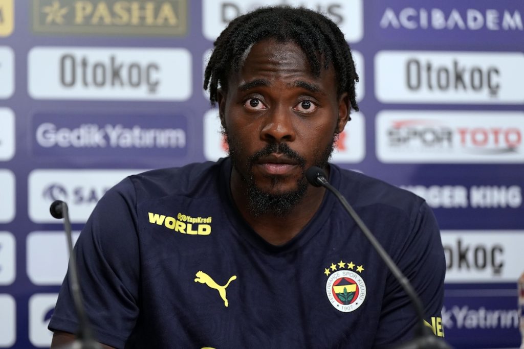 Fenerbahce: Diese zwei Vereine buhlen um Osayi-Samuel – Vertrag läuft am Saisonende aus