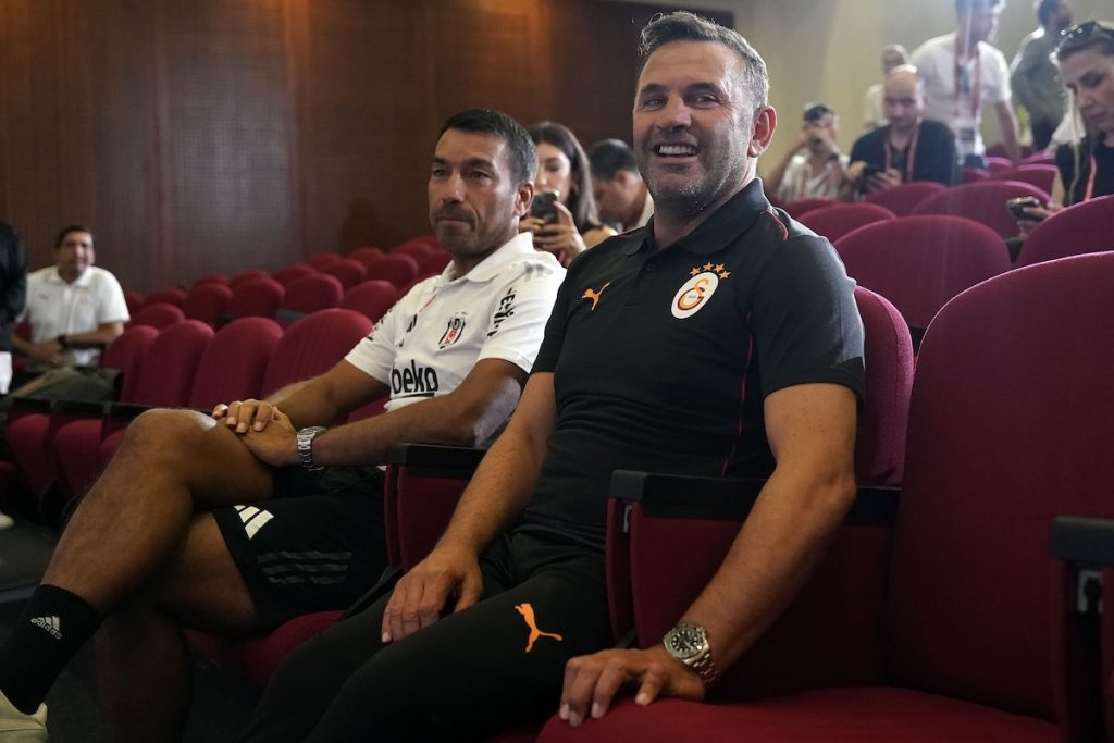 Okan Buruk: „Wollen erneut die Supercup-Trophäe gewinnen und in unser Museum stellen“