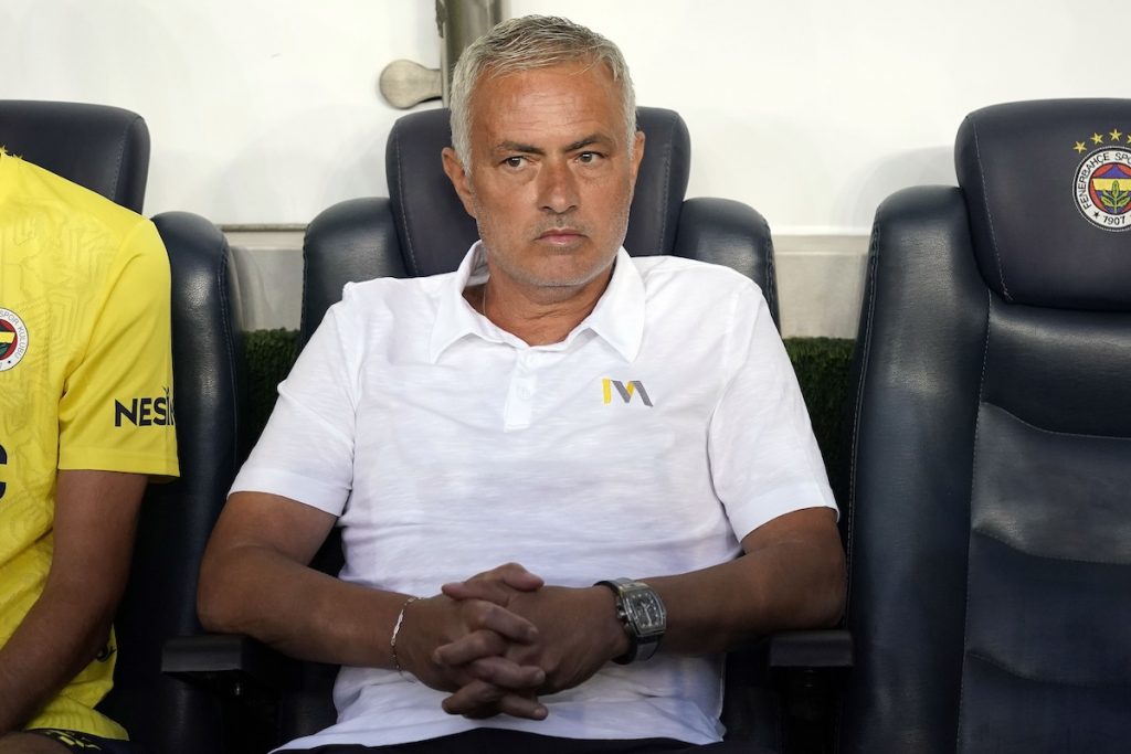 Fenerbahce-Trainer Mourinho wütet nach Punktverlust in Samsun gegen den Schiedsrichter