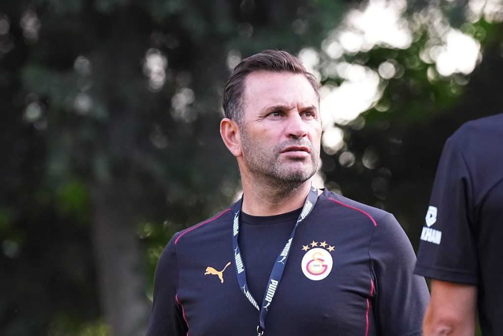 Okan Buruk nach Champions League-Aus: „Wollen die Europa League gewinnen“