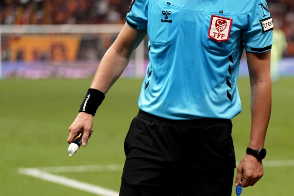Schiedsrichterskandal in der Türkei: „Es wurde festgestellt, dass 152 Referees aktiv wetten“