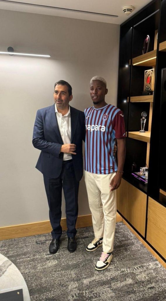 Trabzonspor verpflichtet Braga-Stürmer Simon Banza