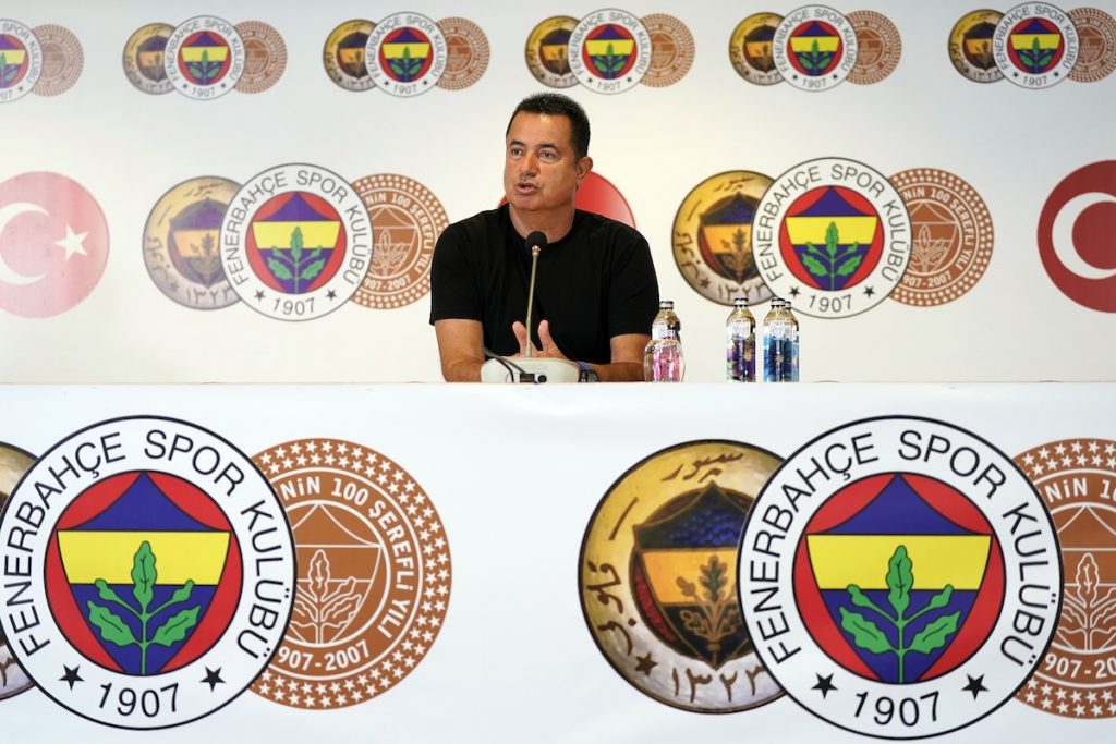 Acun Ilicali mit Retourkutsche an Metin Öztürk: „Antworten Sie auf meine Fragen und lenken Sie nicht ab“