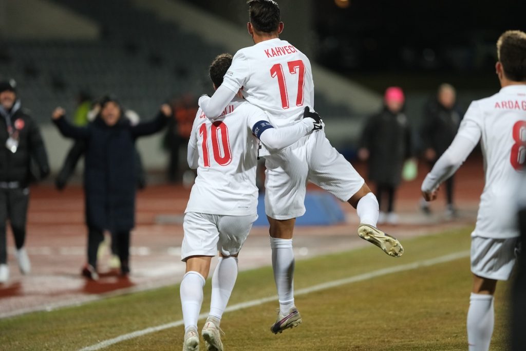 Calhanoglu, Yildiz, Kahveci und Güler schwärmen nach Island-Sieg von türkischer Kollektivleistung