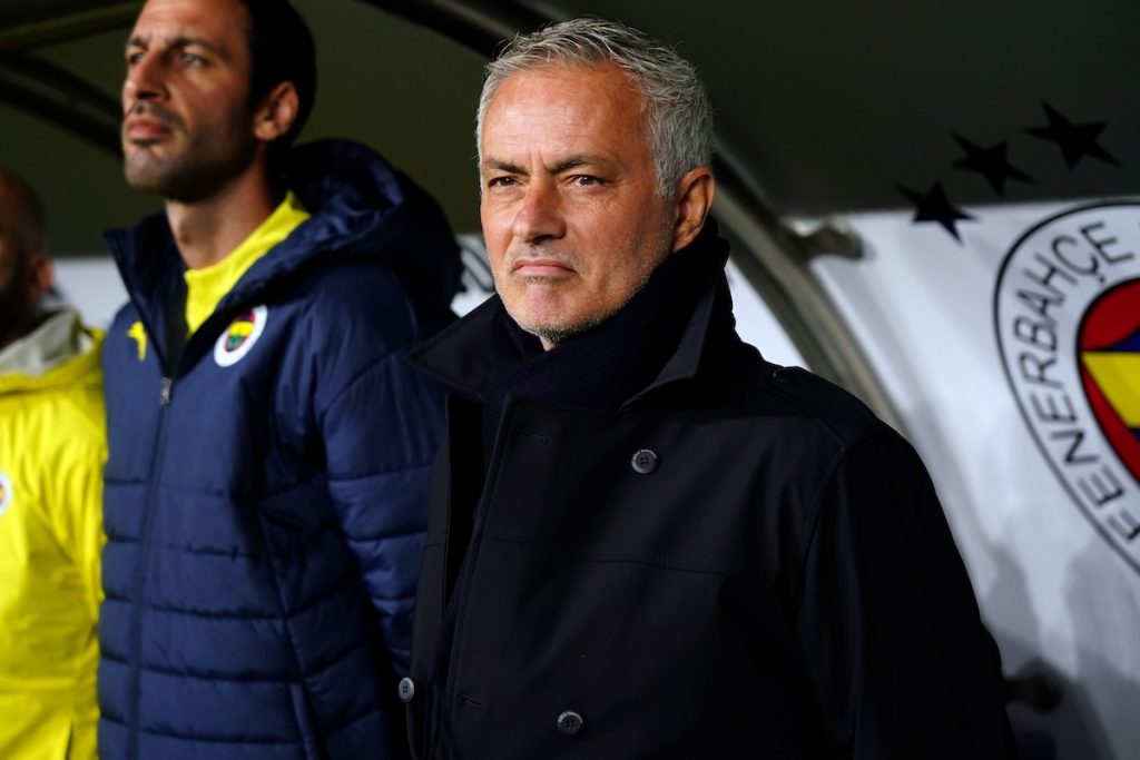 Mourinho bereitet mit Anwälten Gegenklage nach Galatasaray-Strafanzeige vor