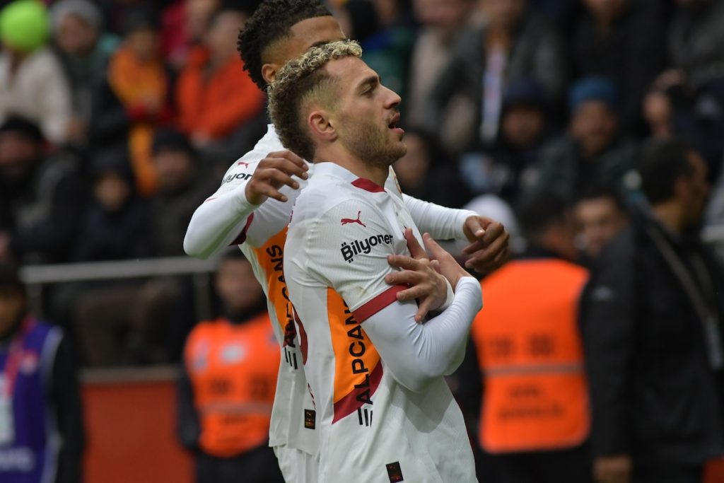 Baris Alper Yilmaz erklärt Transferwirbel: Entschuldigung und klares Bekenntnis zu Galatasaray