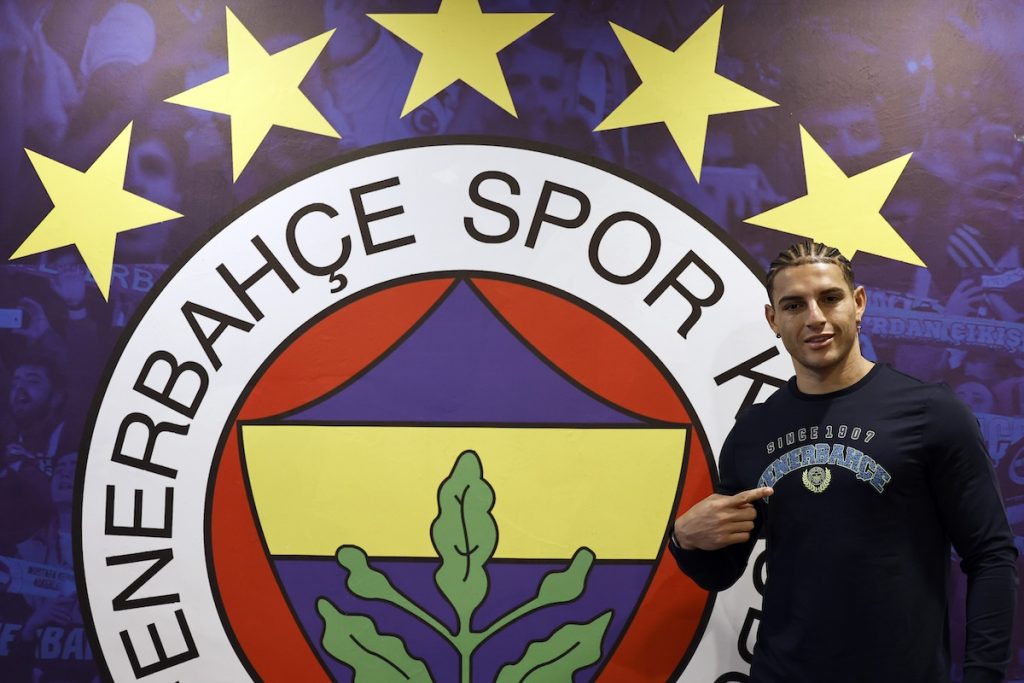 Fenerbahce-Neuzugang Diego Carlos: „Ich bin so glücklich, hier zu sein“