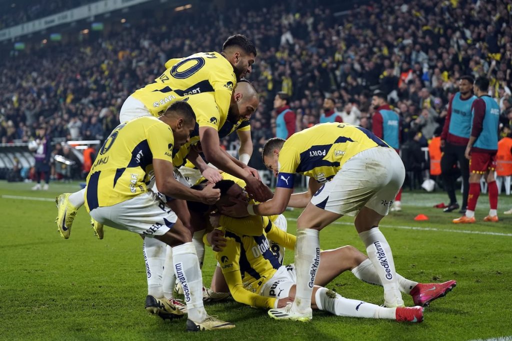 Welche Szenarien warten auf Fenerbahce im Zuge der Europa League-Entscheidung?
