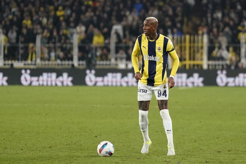Fehlt Talisca länger? – Fenerbahce will mit Skriniar & Asensio gegen Feyenoord angreifen