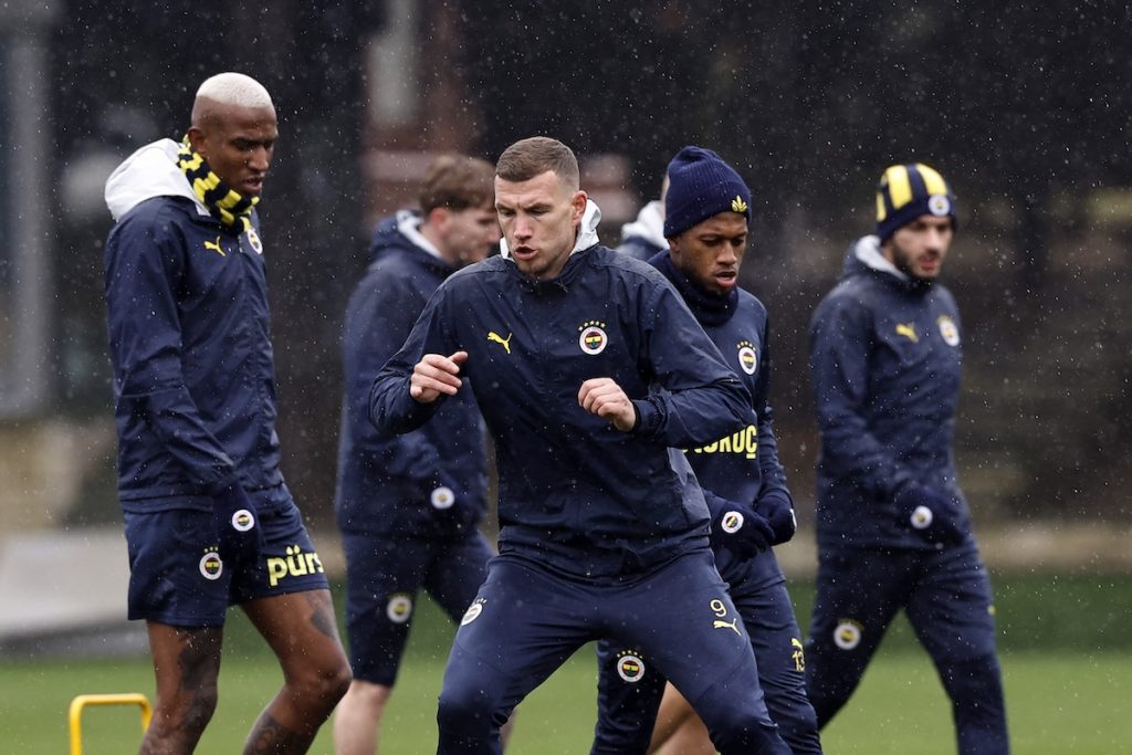 Fenerbahce reist ohne acht Akteure nach Alanya