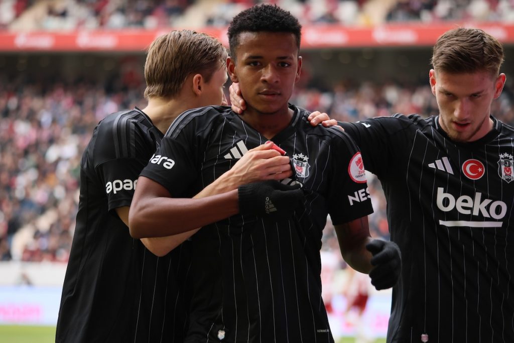 Besiktas-Jungstar Keny Arroyo weckt internationales Interesse