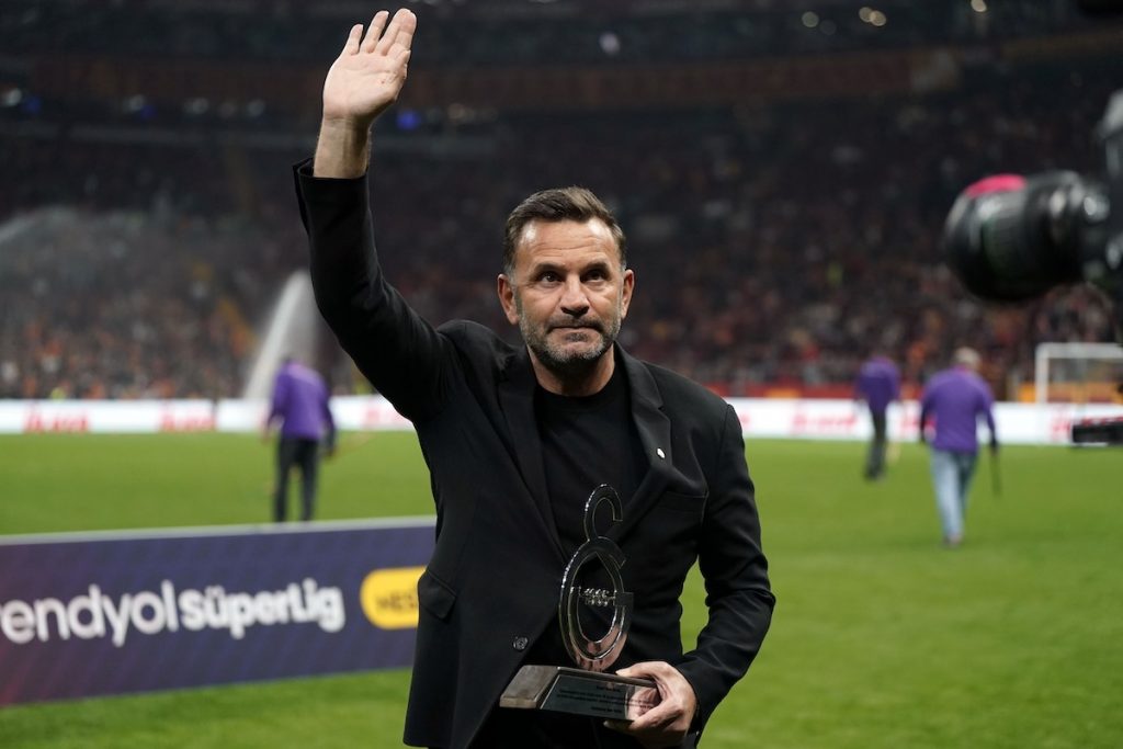 Galatasaray-Trainer Buruk nach Kantersieg gegen Antalya: „Wir haben so einen Sieg gebraucht“