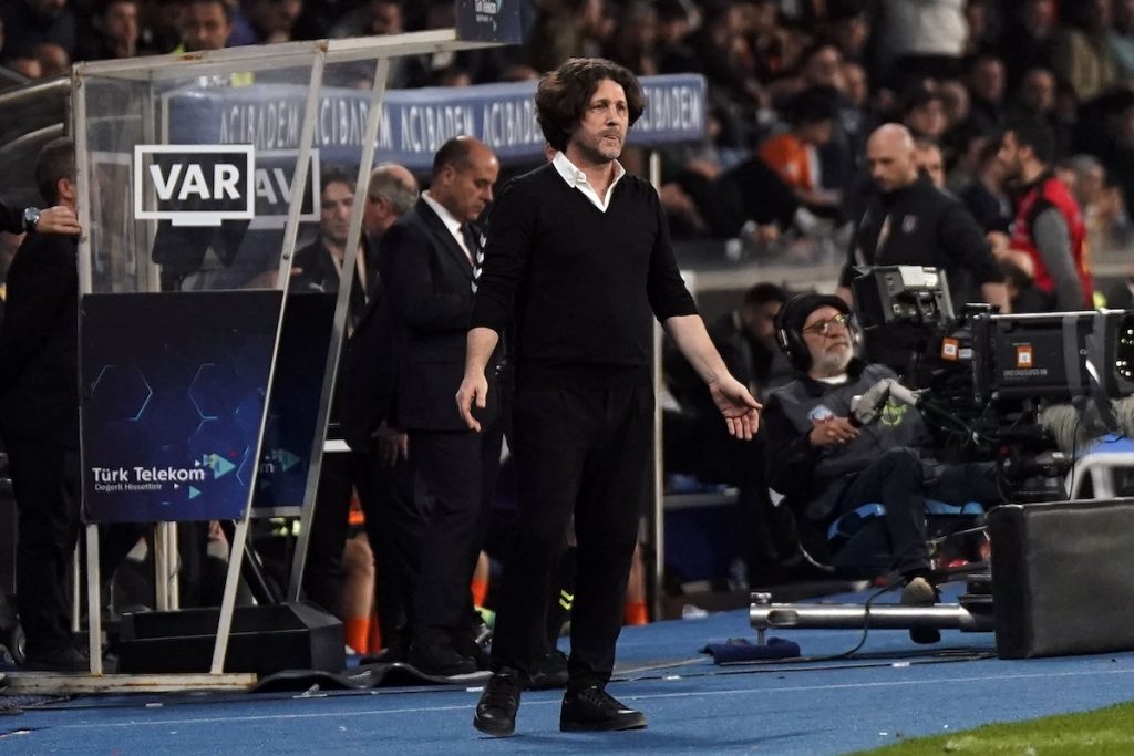 Trabzon-Trainer Tekke nach Göztepe-Remis: „Bin mit Leistung unzufrieden, der Wille der Spieler ist aber da“