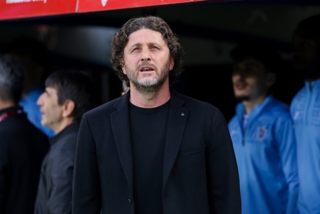 Trabzon-Trainer Tekke erfreut über Sieg im Schwarzmeer-Derby – Dragus fällt verletzt aus