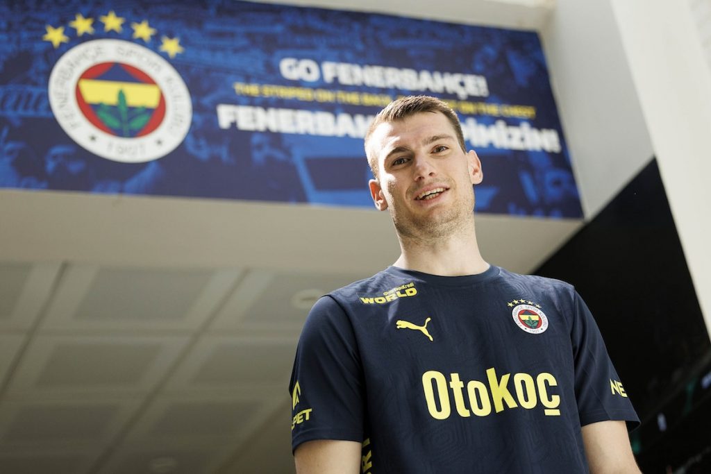 Dominik Livakovic schwört Fenerbahce auf Titelkampf ein: „Bis zum letzten Moment kämpfen!“
