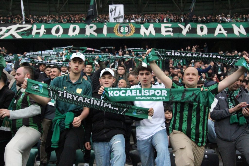 Erster Süper Lig-Aufsteiger steht fest: Kocaelispor kehrt nach 16 Jahren ins Oberhaus zurück