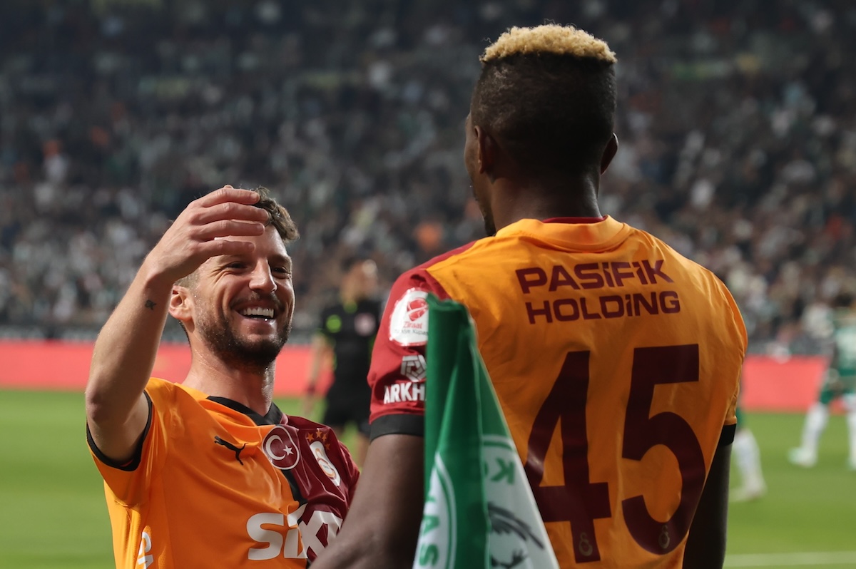Dries Mertens und Victor Osimhen für Galatasaray