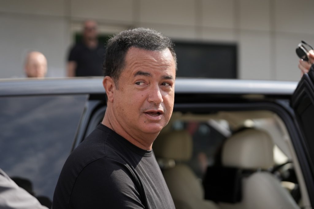 Hull City startet mit Trainer Jakirovic – Acun Ilicali: „Diese Saison sind wir sehr ehrgeizig“