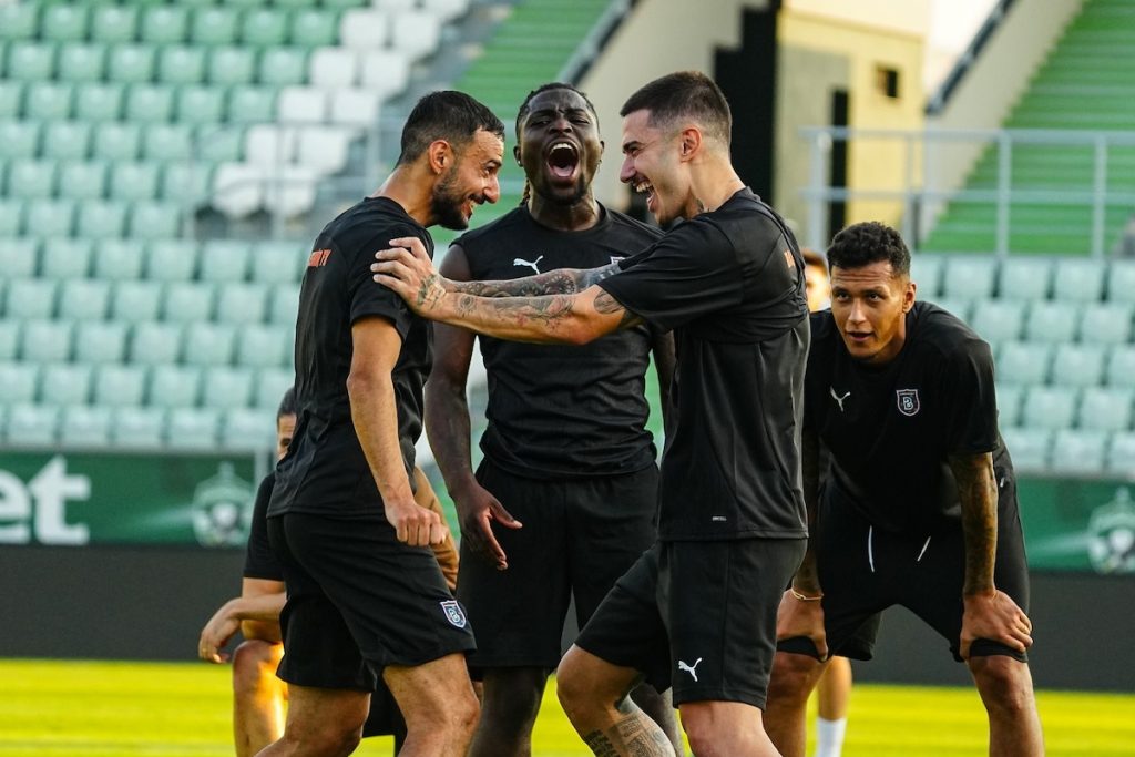 Wichtiger Sieg: Basaksehir nutzt Auswärtsvorteil gegen Cherno More