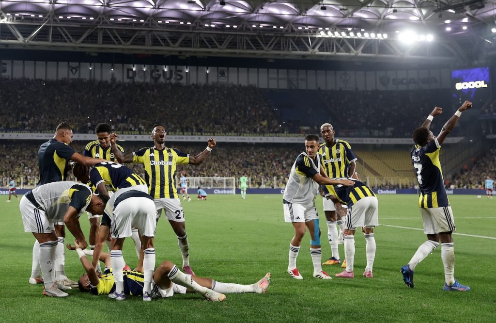 Champions League-Playoffs: Fenerbahce hat Benfica zu Gast im Chobani-Stadion