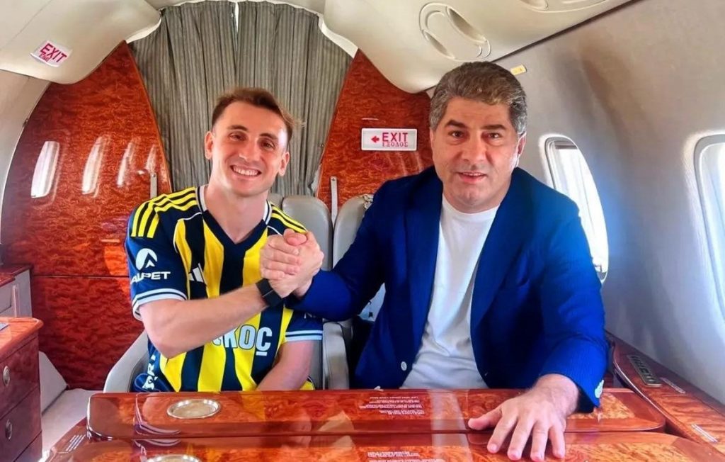 Fenerbahce verkündet Einigung: Kerem Aktürkoglu auf dem Weg nach Istanbul – Diego Carlos nach Italien Kerem Aktürkoglu wechselt zu Fenerbahce