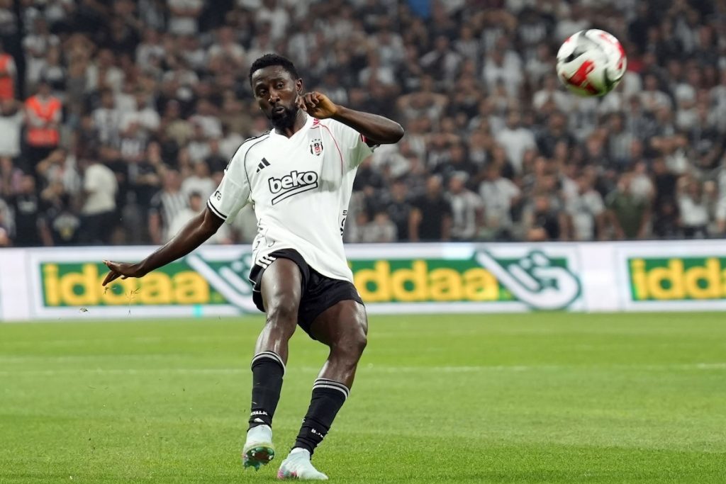 Besiktas: Verletzung bei Wilfred Ndidi –  Kaderkorrekturen und Duell um Krepin Diatta
