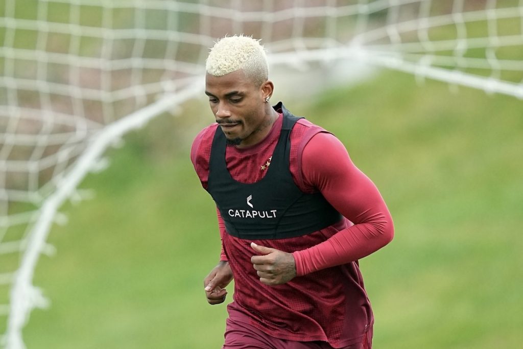 Panik bei Galatasaray: Verletzungssorge um Mario Lemina – Leeds jagt Gabriel Sara für 19,5 Millionen Euro