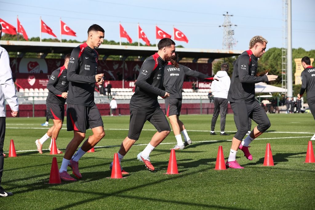 Vor Spanien-Duell: Fünf Spieler aus Türkei-Kader gestrichen