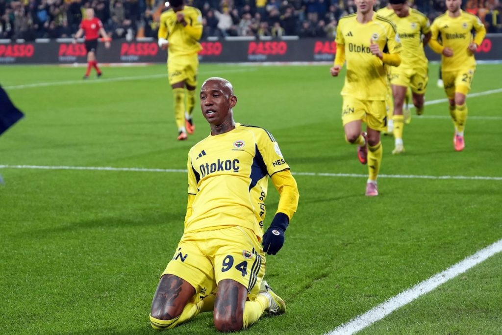 Fenerbahce bleibt ungeschlagen: Talisca-Doppelpack beim 4:0 gegen Konyaspor
