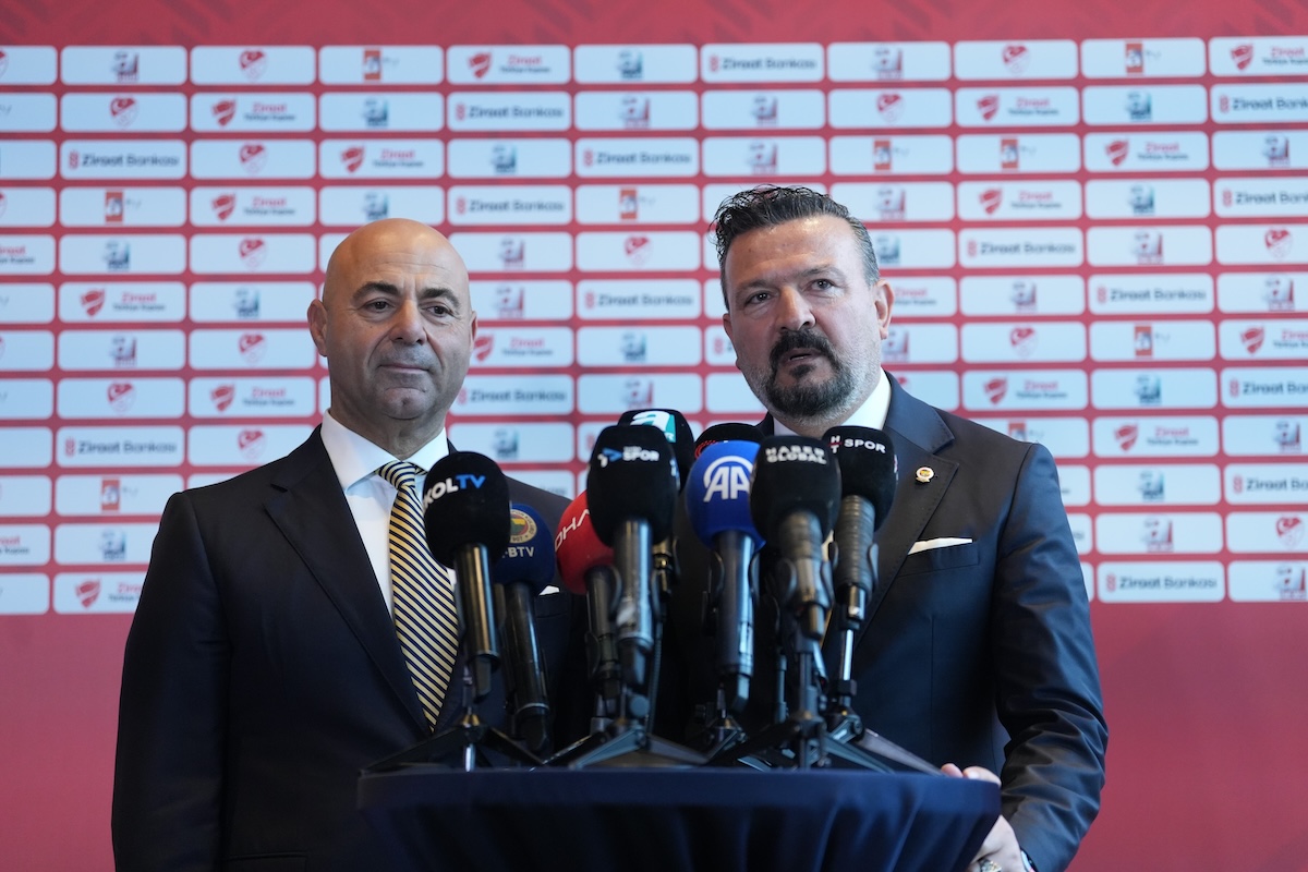 ERTAN TORUNOGULLARI spricht für Fenerbahce 