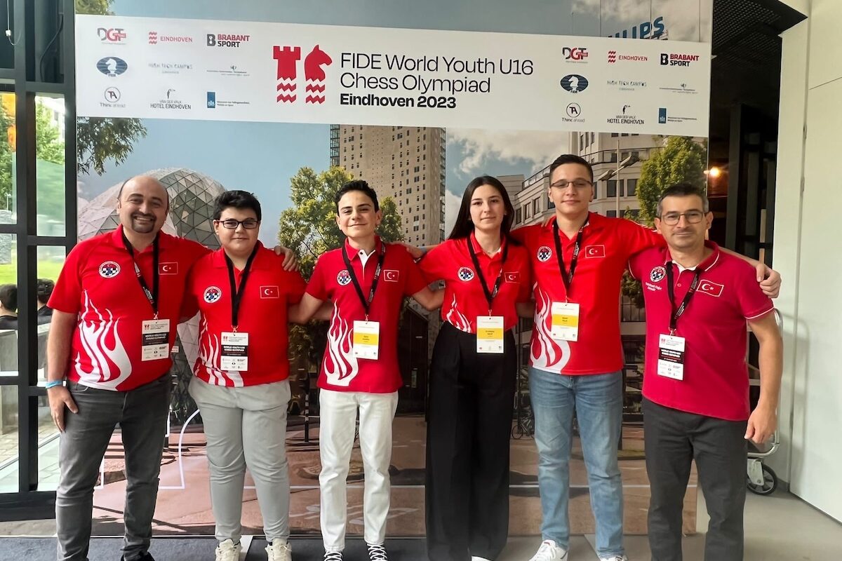 Das türkische Schach-Supertalent Yagiz Kaan Erdogmus