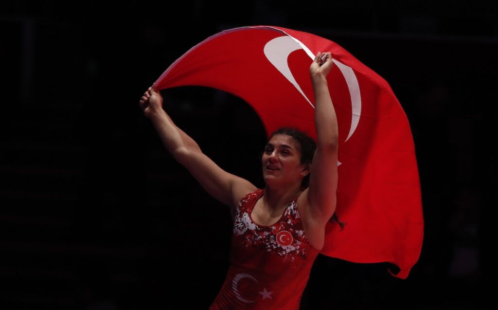 Nesrin Bas wird Europameisterin im Ringen