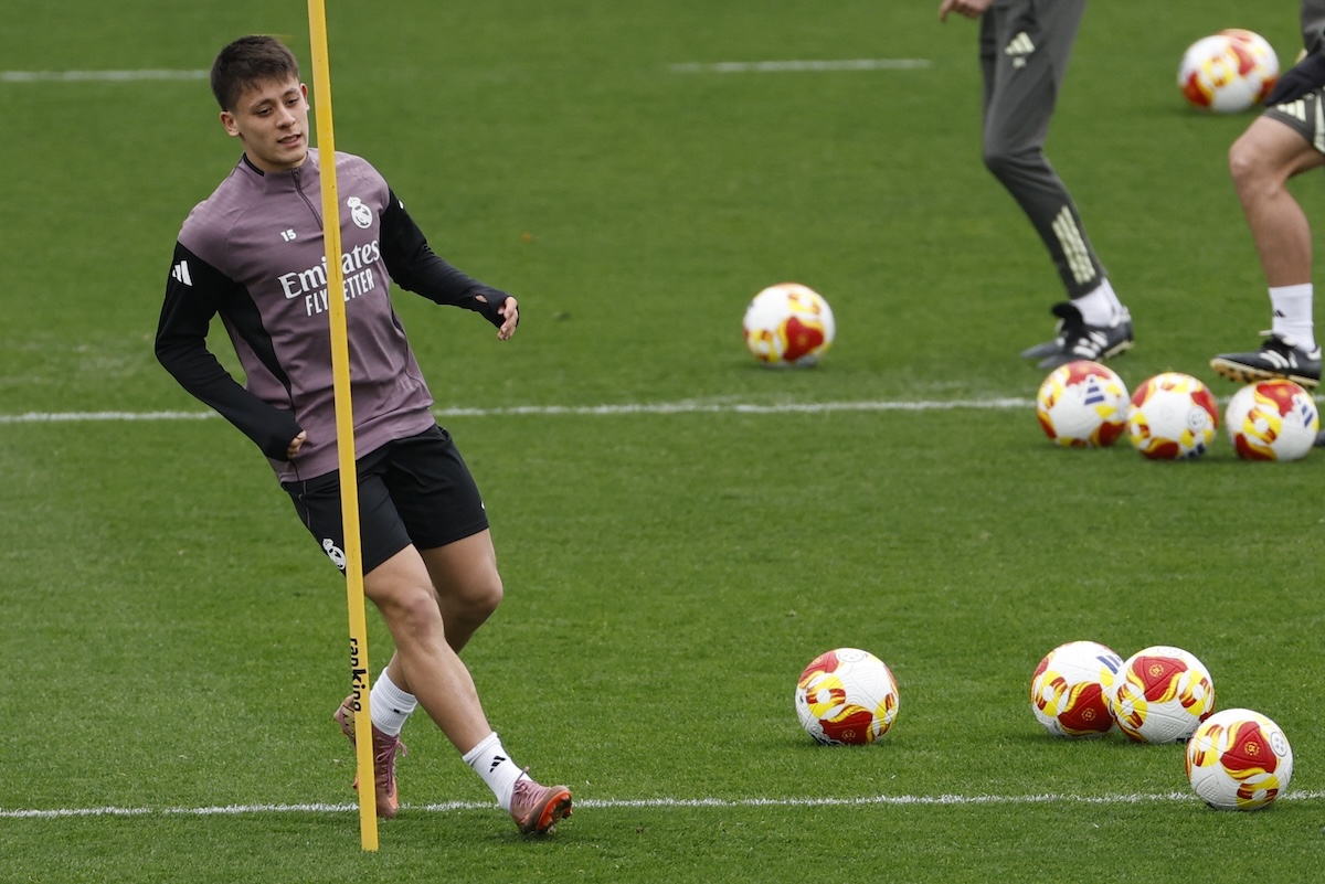 Arda Güler beim Real Madrid-Training