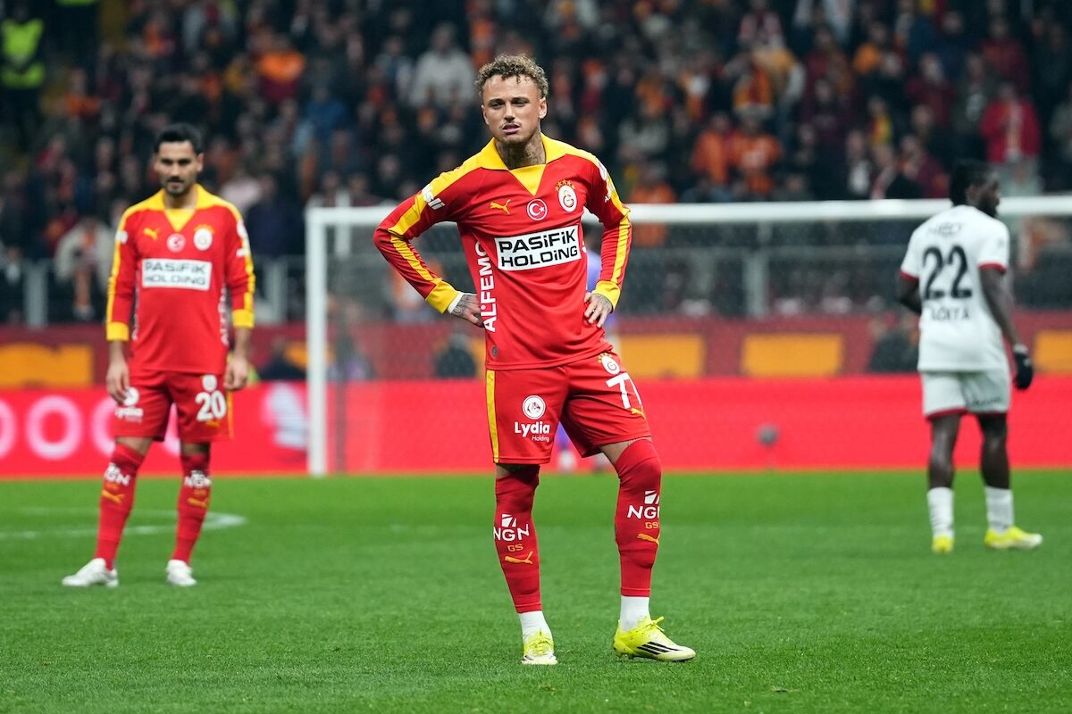 Galatasaray-Profi Noa Lang enttäuscht nach Pokal-Aus