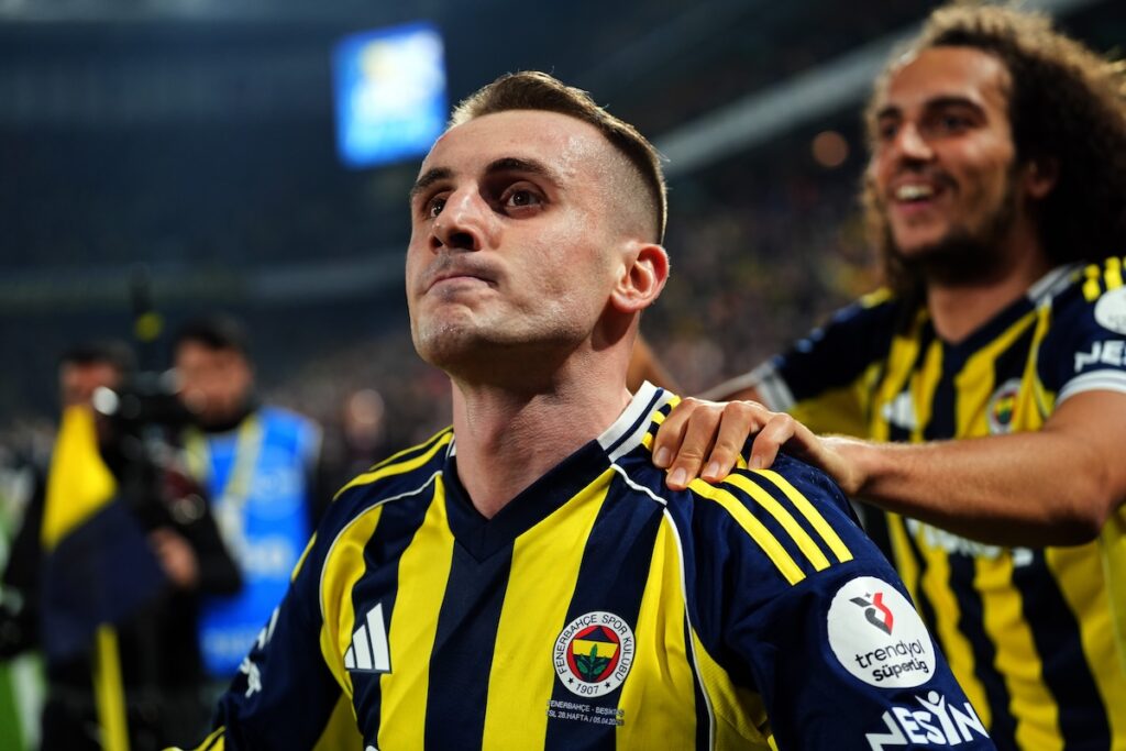 Kerem Aktürkoglu jubelt für Fenerbahce
