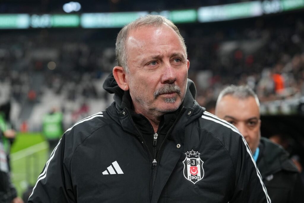 Besiktas-Trainer Sergen Yalcin