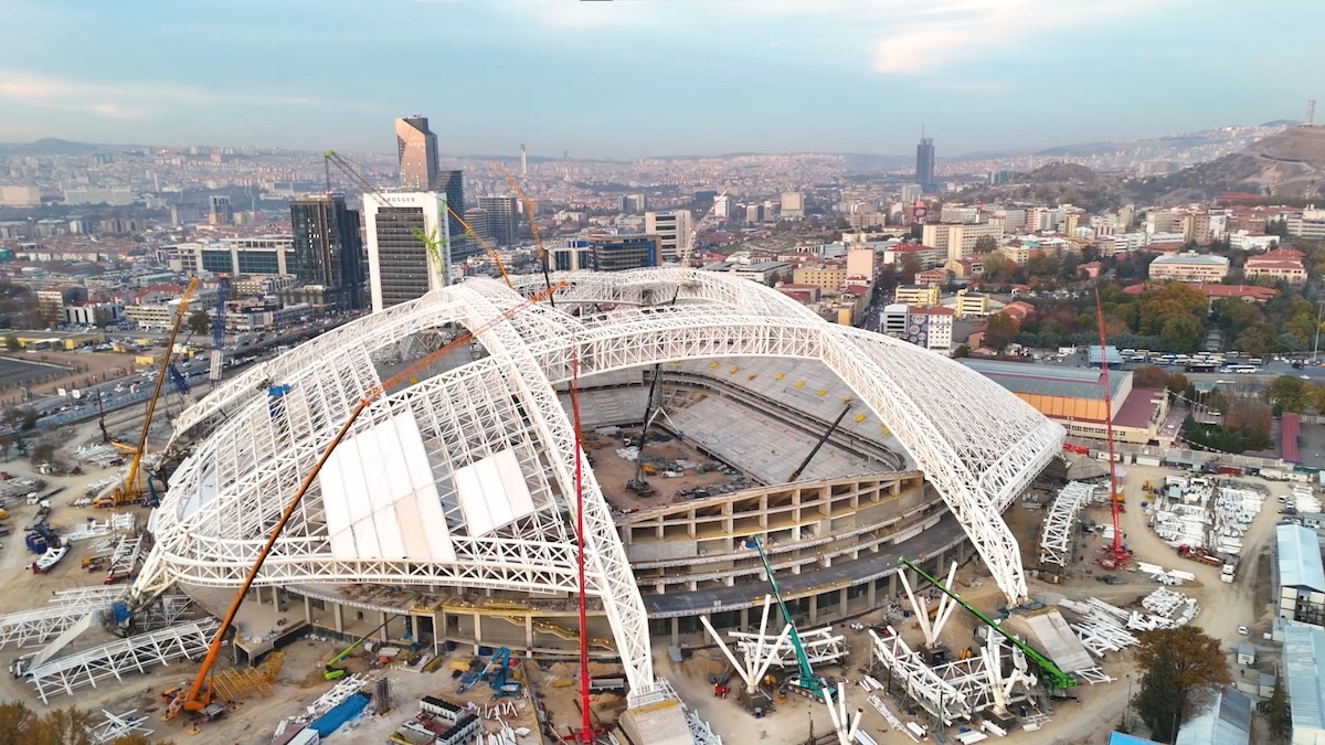 Das modernste Stadion der Türkei in Ankara vor Fertigstellung