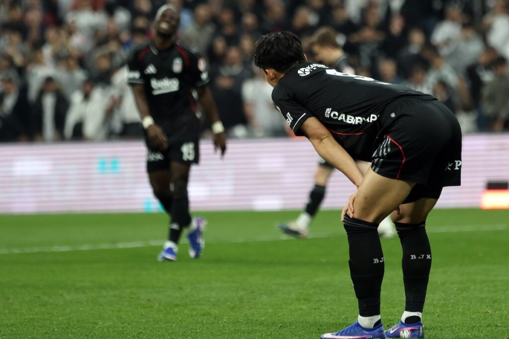 Historischer Ruin des Riesenadlers: Wie sich Besiktas in nur fünf Jahren komplett selbst demontierte und von der Spitze verabschiedete!