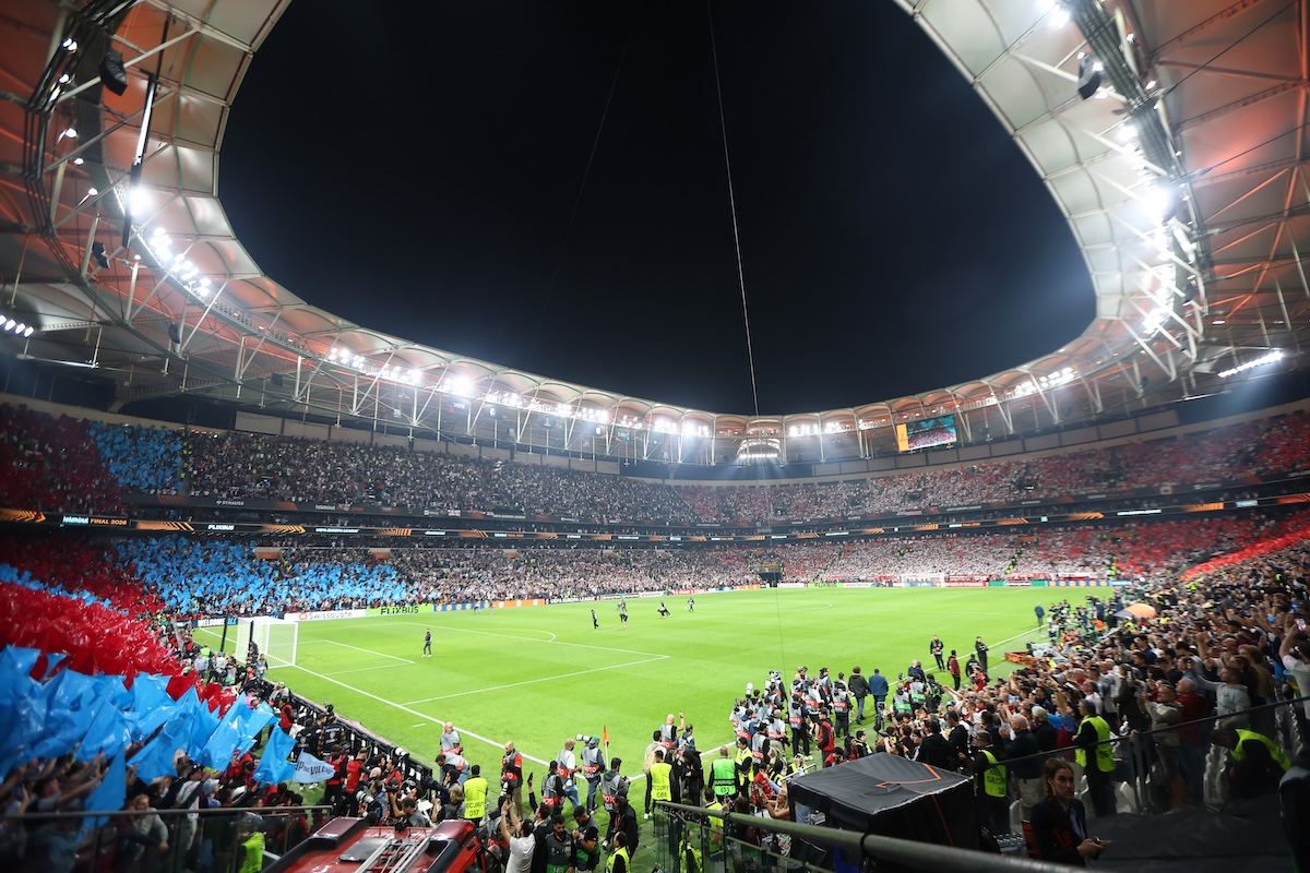 Kommt die „Schwarze Wand“? Besiktas-Funktionär Daltaban verkündet Stadionerweiterung und millionenschwere Infrastruktur-Investitionen