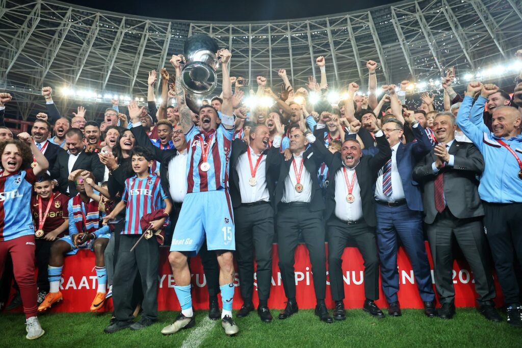 Onuachu-Gala in Antalya: Trabzonspor stürmt gegen Konya zum zehnten Pokalsieg!