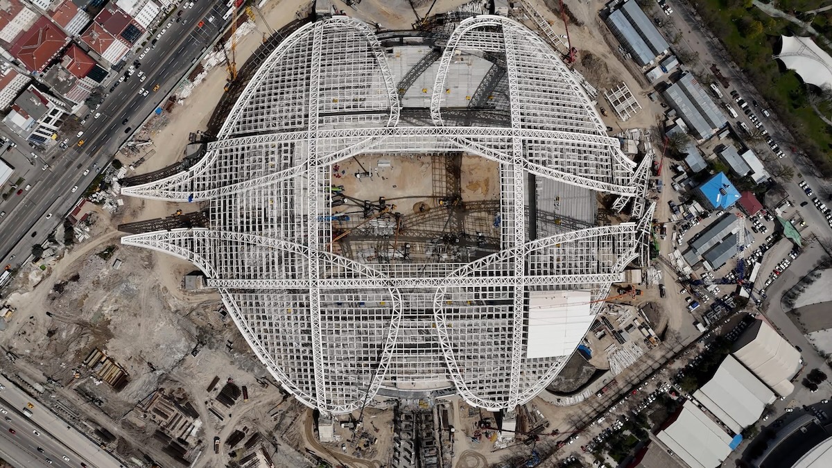 Architektonisches Meisterwerk in der Hauptstadt: Neue Bilder enthüllen das gigantische Fußball-Stadion von Ankara mit weltweitem Seltenheitswert!