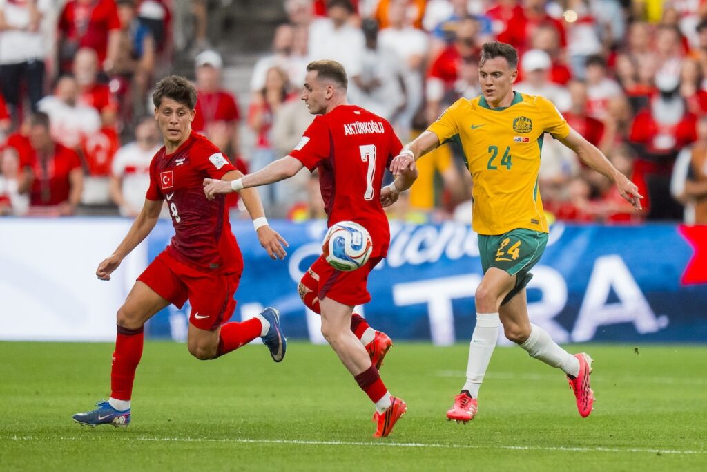 Nach WM-Schock: Türkische Spieler brechen ihr Schweigen und entschuldigen sich für das Australien-Desaster! Nach WM-Schock: Türkische Spieler brechen ihr Schweigen und entschuldigen sich für das Australien-Desaster!