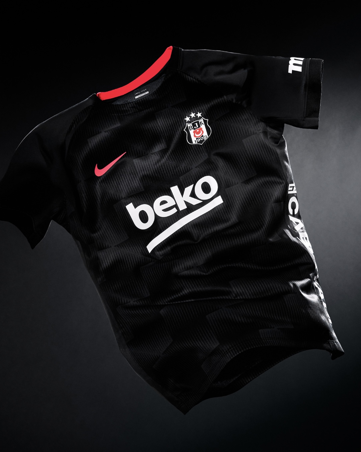 Neuer Ausrüster, neue Trikots: Besiktas stellt Nike-Saison-Kits 2026/27 vor