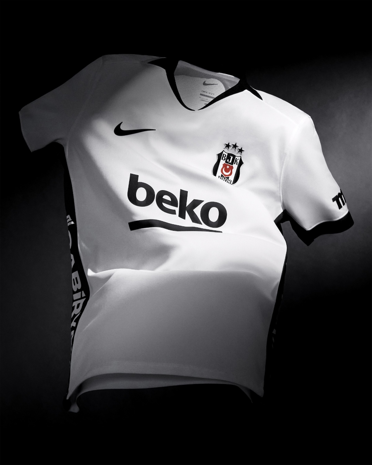 Neuer Ausrüster, neue Trikots: Besiktas stellt Nike-Saison-Kits 2026/27 vor